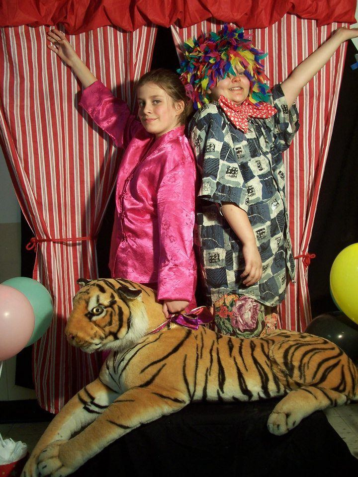 The Friends of Gillespie presented a Circus Party for young readers last Saturday at the Gillespie Civic Center. Over 100 youngsters were in attendance. 