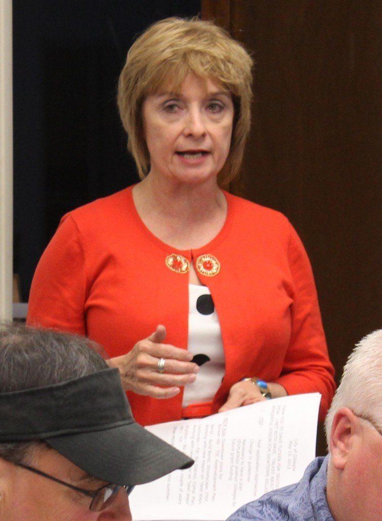 Shari Albrecht advised the council of the benefits of a redevelopment plan.