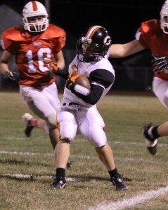 Bryce McKinney rushes down the sideline. McKinney finished the game with 25 yards receiving and 9 yards rushing. 