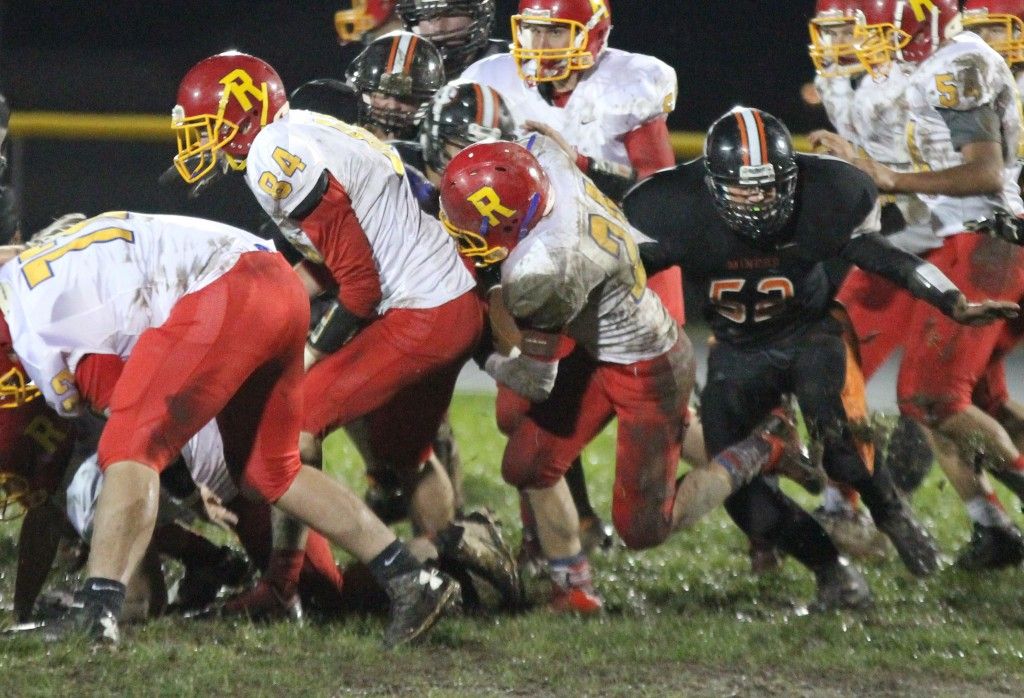 The Miners lost a sloppy game Friday evening against Roxana. Gillespie dropped the match-up by a score of 2-34. 