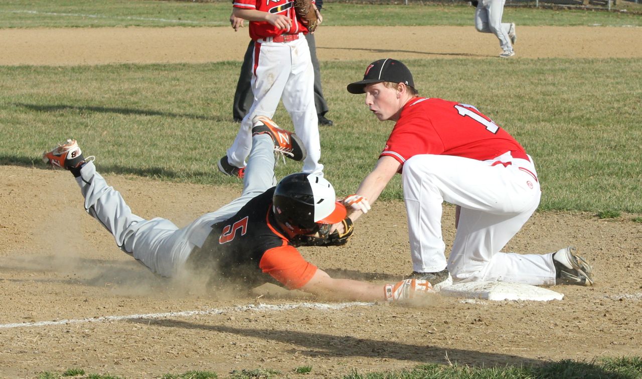 Brady Anderson shows his aggression as he attempts to take another base in Gillespie's game versus Nokomis. 