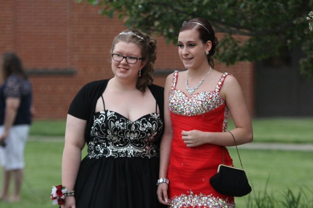 Katie Voyles and Desirea Blevins