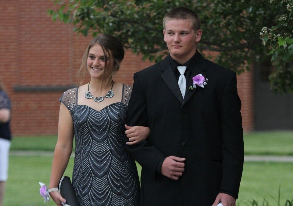 Sara Ruyle and Taylor Dickenson