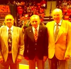 Ron Bessemer (center)